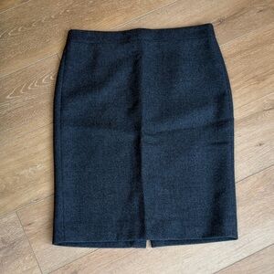 J. Crew Dark Charcoal Gray Pencil Skirt, 100% wool, lined, size 8